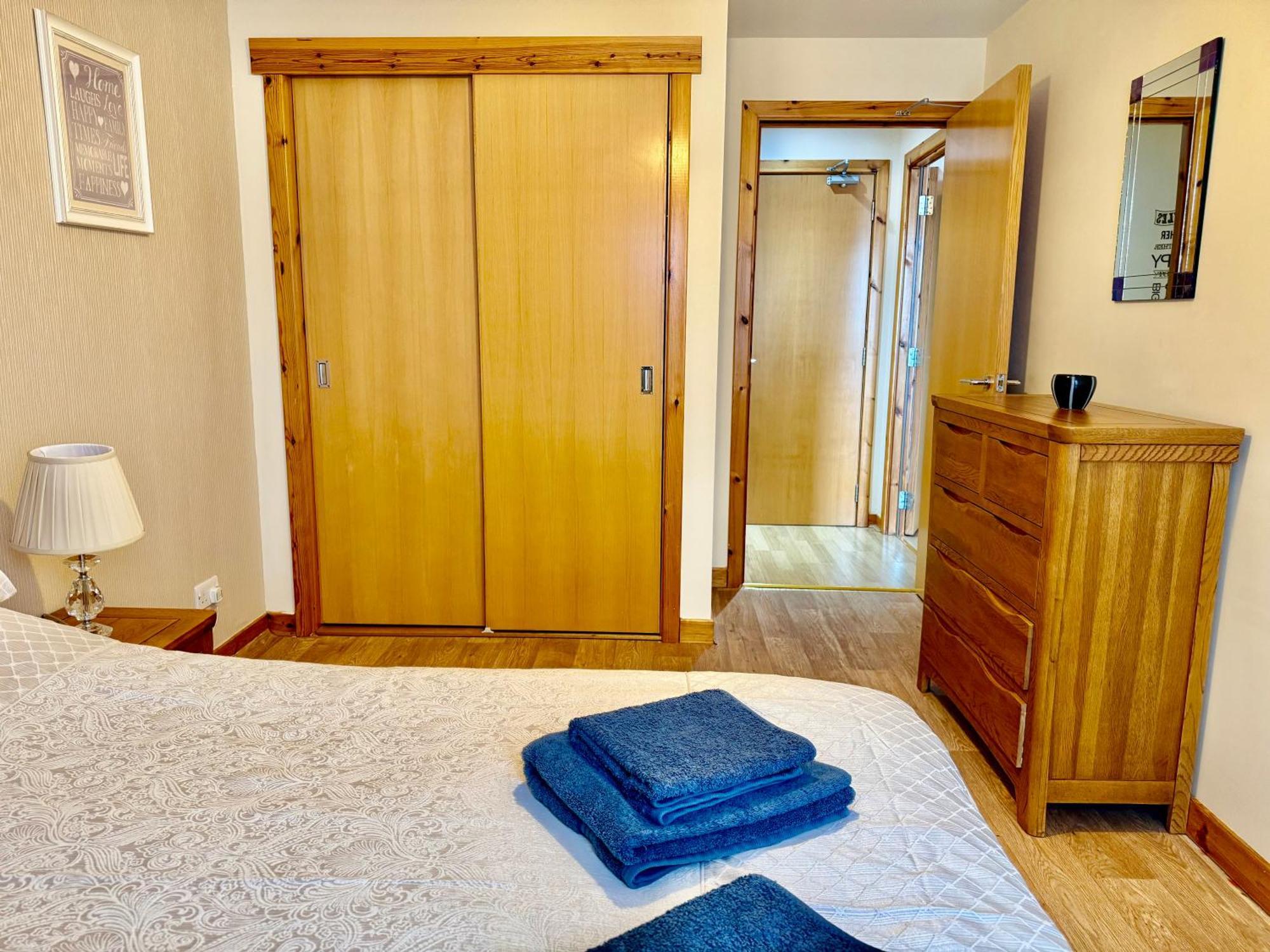 Azim And Suzi'S City Centre Apartment Inverness Extérieur photo