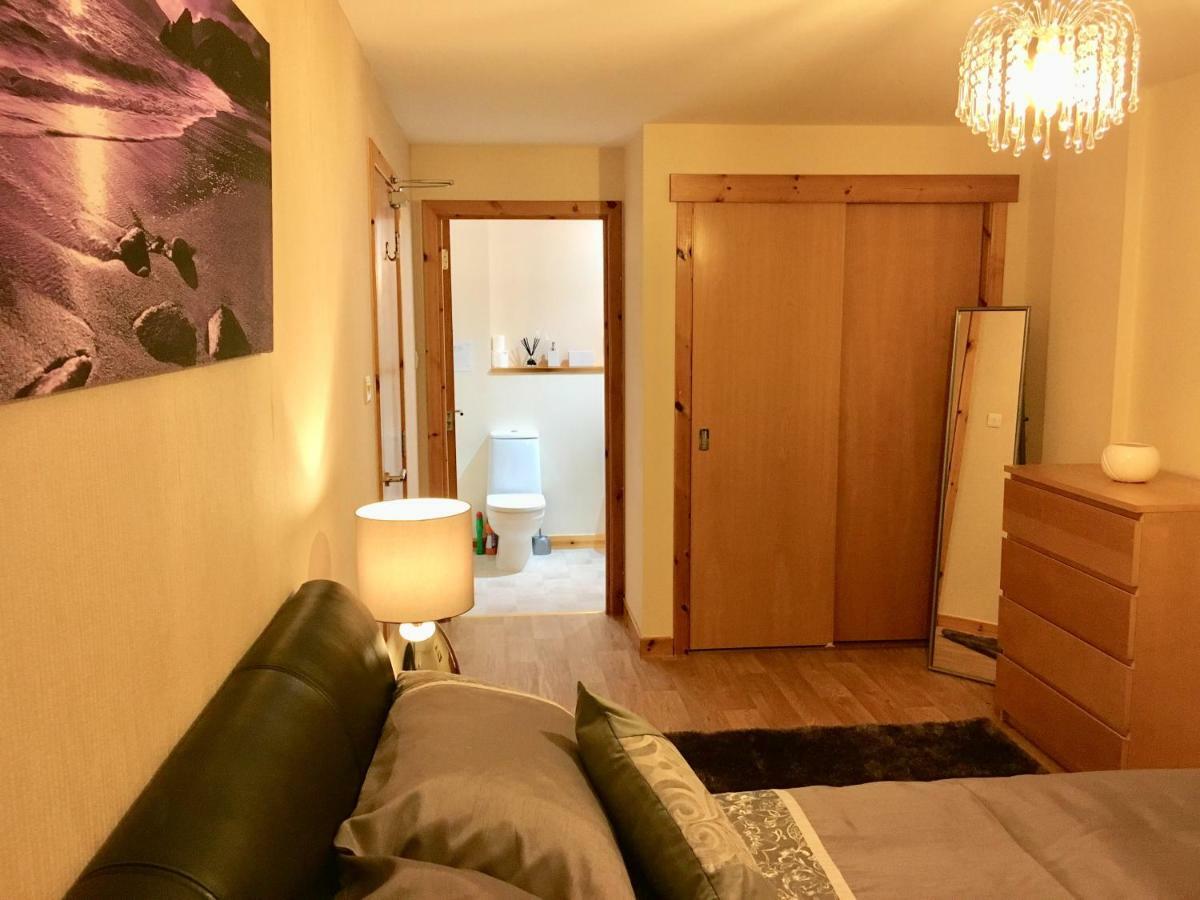Azim And Suzi'S City Centre Apartment Inverness Extérieur photo